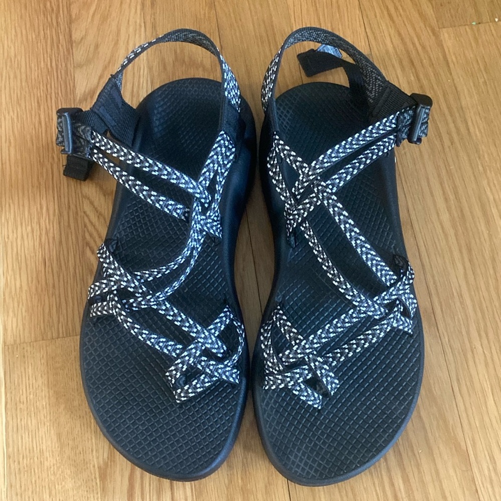 Women’s Chaco Z2 athletic sandal size 10